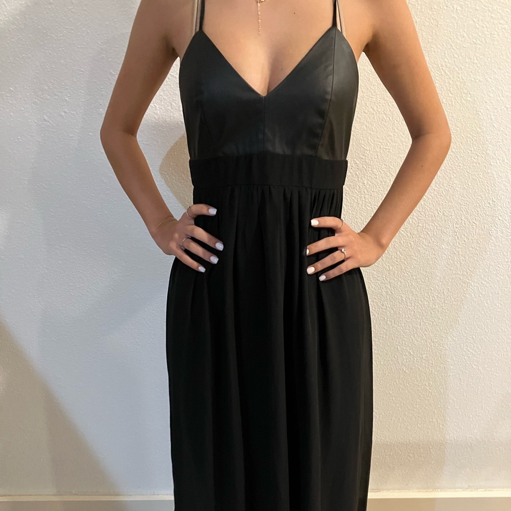 Black maxi dress medium